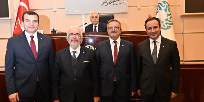 İTO Meclis Başkanlığı'na Erhan Erken seçildi