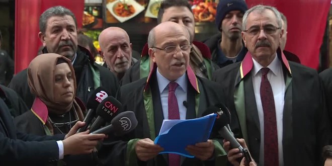 İstanbul 2 No'lu Barosu, terör saldırısında yaşamını yitirenleri İstiklal Caddesi'nde andı