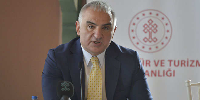 Bakan Ersoy: Cemevleri, Kültür ve Turizm Bakanlığına bağlanmadı