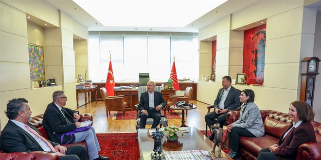 CHP Genel Başkanı Kılıçdaroğlu, TTB İkinci Başkanı Ökten'i kabul etti