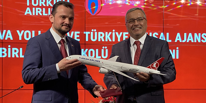 Akademik çalışmaları için yurt dışına gideceklere THY'den indirimli bilet