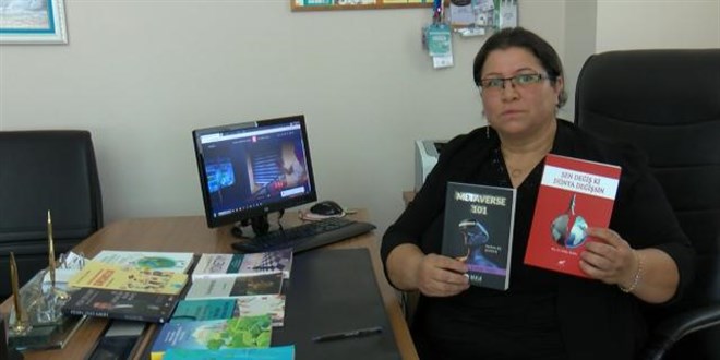 Profesörlük hayali için 3 fakülteden mezun oldu