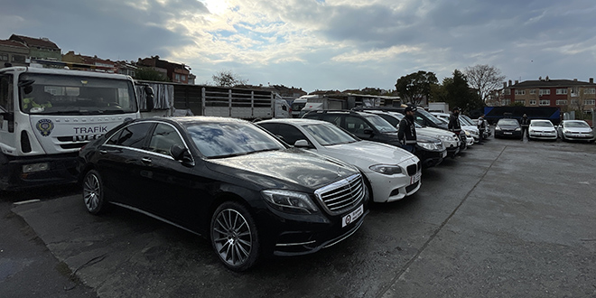 4 ilde icralk otomobil dolandrcl operasyonunda 20 zanl yakaland