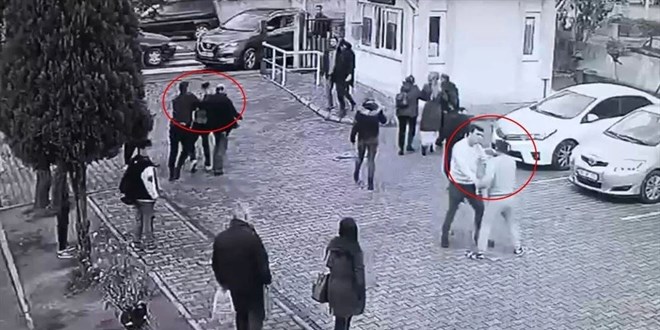 Öğretmene tekmeli, yumruklu saldırı!