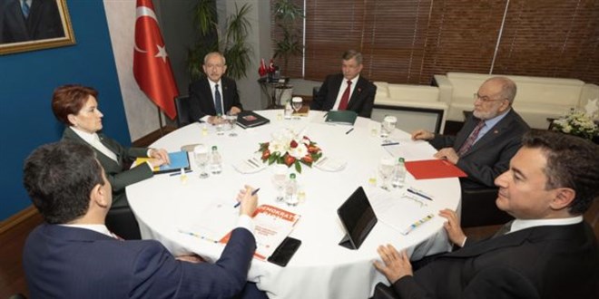 Altılı masa toplantısı sonrası liderlerden ortak açıklama