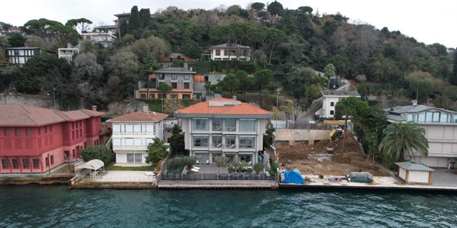Rus milyarder Abramoviç boğazda yalı kiraladı
