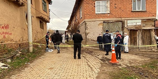 Köyde cesedi bulundu; vahşi hayvan saldırısından şüpheleniliyor