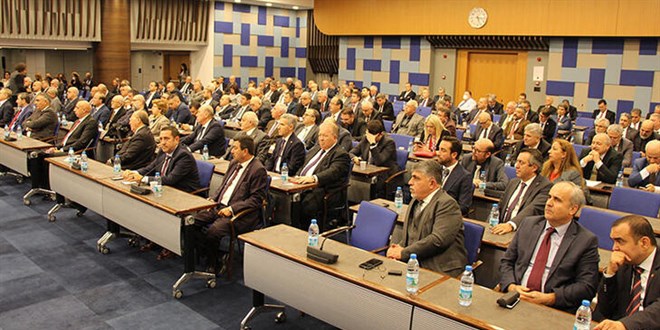 İzmir'de ekmeğe zam: Artık 5 TL'den satılacak