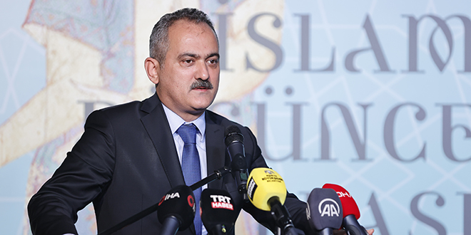 Bakan Özer: Okullaşma oranları yüzde 95'lerin üzerine gidiyor