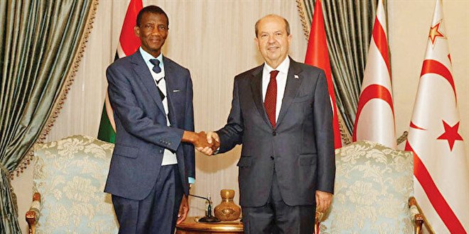 Gambiya KKTC'yi tanıma yolunda: Bayrağımızı astık çok mutluyuz