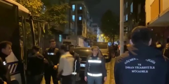 İstanbul'da evlerini kaçak göçmenlere kiralayan 11 kişiye para cezası