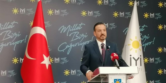 İYİ Parti'den asgari ücret açıklaması: 9 bin 600 TL düzeyinde olmalı