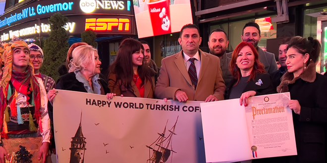 New York'un Times Meydanı'nda Dünya Türk Kahvesi Günü kutlandı