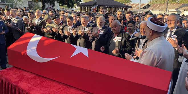 Şehit Binbaşı Duman, Adana'da son yolculuğuna uğurlandı