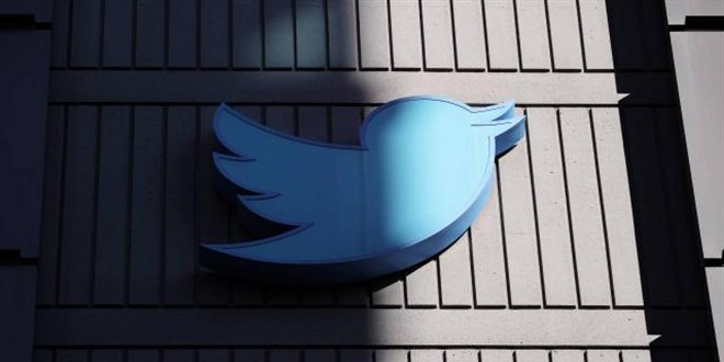Twitter, cretli 'mavi onay rozeti' statsn yeniden balatyor