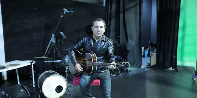 Ferhat Göçer müzik, sanat ve özel hayatına dair açıklamalarda bulundu