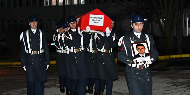 Evinde kalp krizi geçiren astsubay hayatını kaybetti