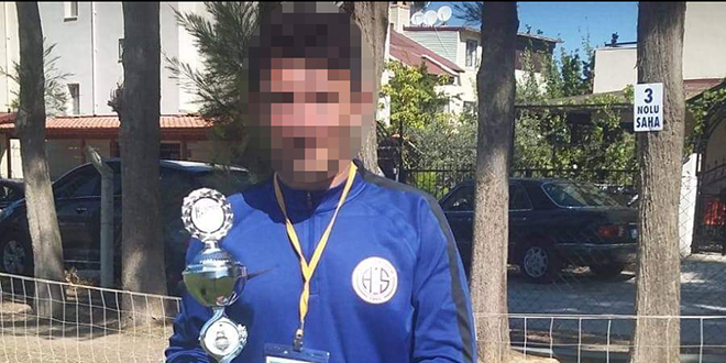 Öğrencisine cinsel içerikli mesaj atan antrenör tutuklandı