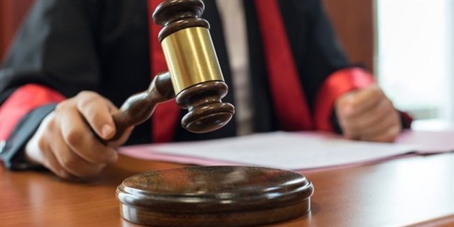 Hz. Muhammed'e hakaret ettiği iddiasıyla öğretim görevlisine soruşturma