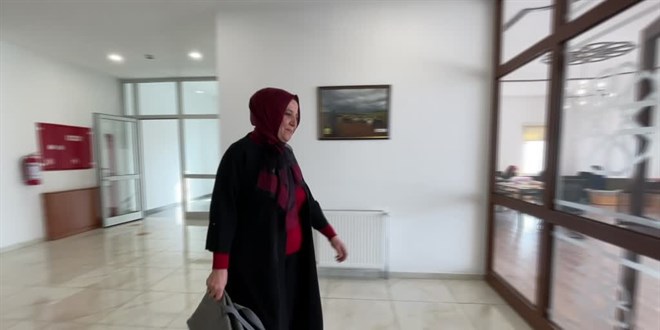 Öğretmenlik hayalinden vazgeçmeyen ev hanımı, 51 yaşında el sanatları eğitmeni oldu