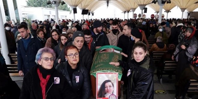 Sokakta eski eşi tarafından silahla vurulan kadının cenazesi defnedildi