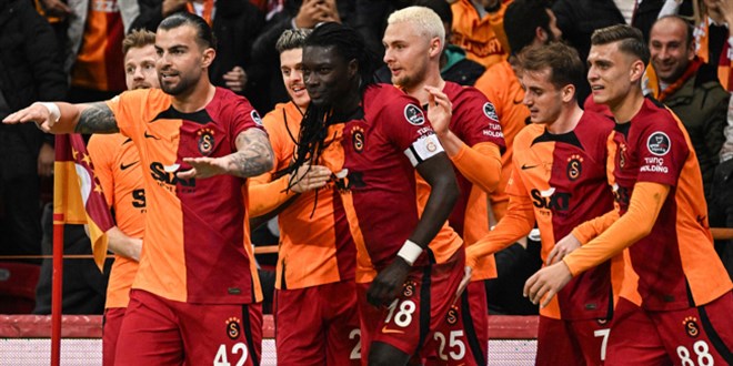 Galatasaray liderliğe yükseldi