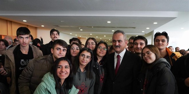 Bakan Özer: 8 bin 300 patent, faydalı model, marka ve tasarımın tescilini aldık