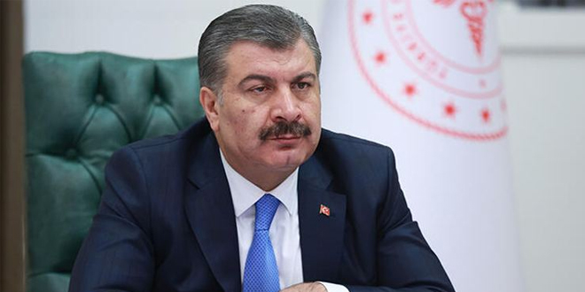 Sağlık Bakanı Koca'dan muayenehanesi olan hekimlerle ilgili açıklama