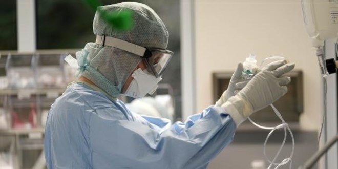 Almanya'da bazı hastanelerin iflas edebileceği belirtiliyor
