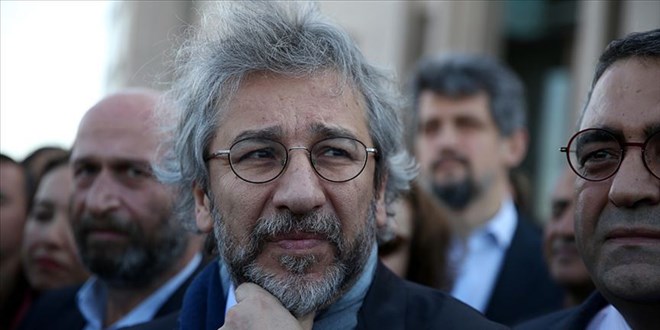 Firari Can Dündar 'Terör Arananlar' listesinde gri kategoriye eklendi