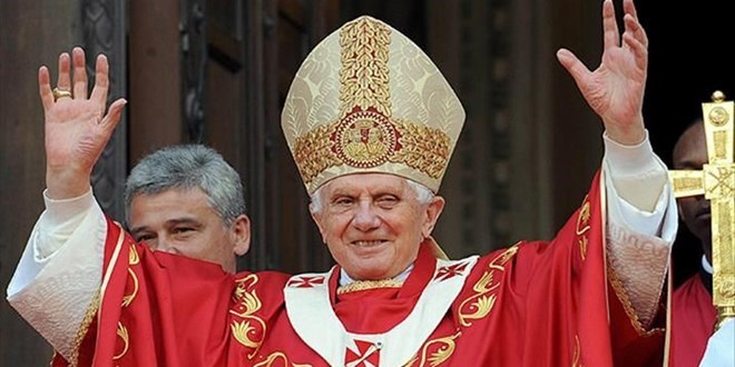 Eski Papa 16. Benedictus hayatını kaybetti