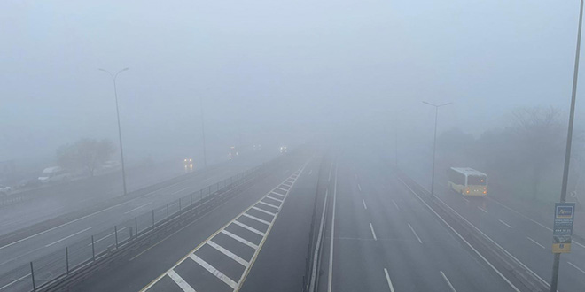 İstanbul'da yoğun sis etkili oluyor