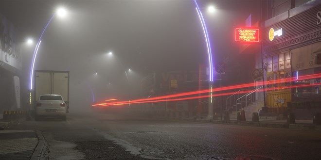 İstanbul'da sis etkili oluyor