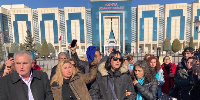 Barınakta köpeği eziyet ederek öldüren 2 sanık tahliye edildi