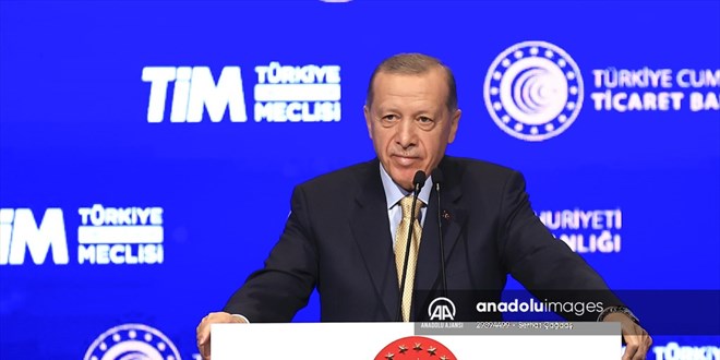 '2022'de 254 milyar ihracat gerçekleştidik, bu rakam Cumhuriyet tarihimizin rekorudur'