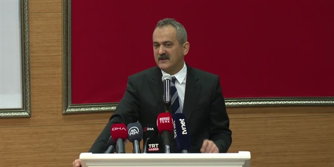 'Cumhuriyet döneminde 70 yıllık gecikmeler 20 yılda telafi edildi'