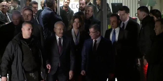 Altılı masanın 9,5 saatlik toplantısı sona erdi