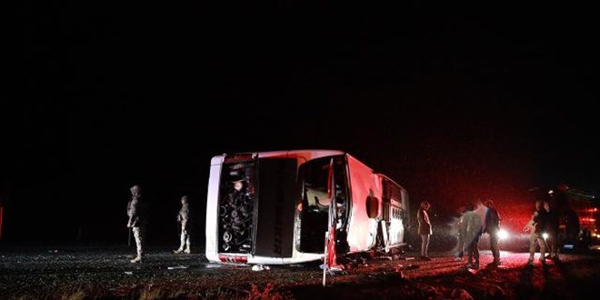Diyarbakr'da 5 kiinin hayatn kaybettii kazada 2 tutuklama