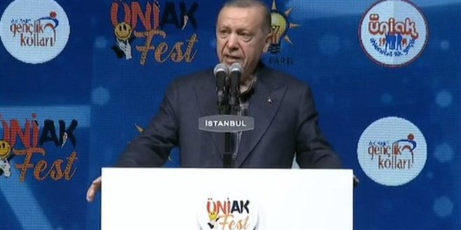 Erdoğan: Gençlerimizle Türkiye Yüzyılı'na yürüyoruz