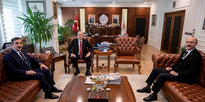 Kamu-Sen, Bakan Bilgin ile görüştü, 'seyyanen zam' istedi