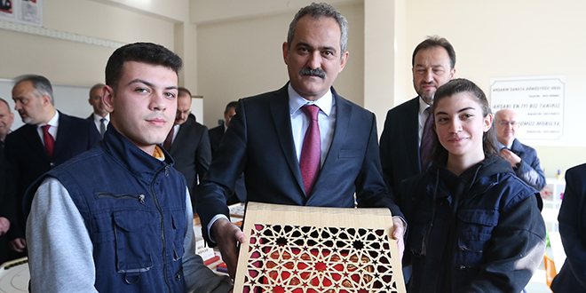 'Türkiye'de mesleki eğitim sorunu büyük oranda çözüldü'