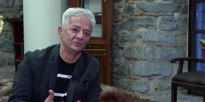 Usta oyuncu Zafer Algöz, oyunculuk yolculuğunu anlattı