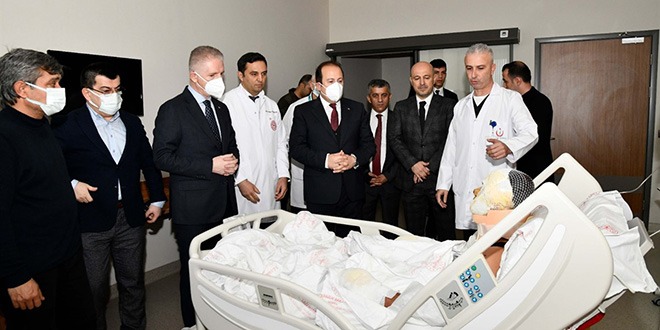 2 askerin şehit olduğu kazada yaralanan 3 jandarmanın tedavisi sürüyor