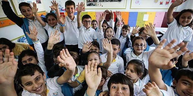 Yarıyıl tatili için son ders zili bugün çalacak