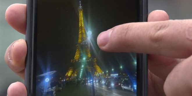 Telefondaki soluk ekranı 'ayıplı mal' sayılan firma tüketiciye yeni telefon verecek