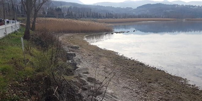 Sapanca Gölü'nde su seviyesi, 30,95 metreye düştü