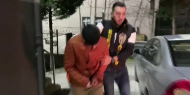Cami avlusundaki uygunsuz görüntülere ilişkin 2 kişi serbest bırakıldı