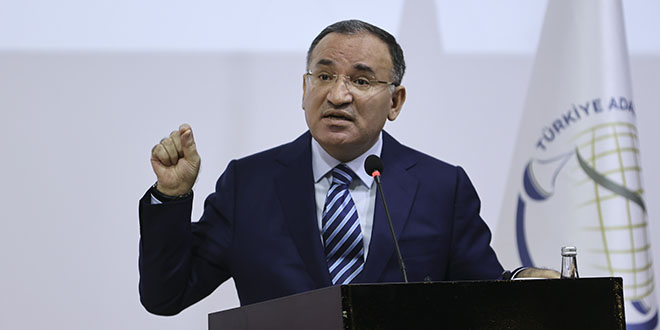 Bakan Bozdağ'dan hakim ve savcı adaylarına: Takdir hakkı keyfilik hakkı değil