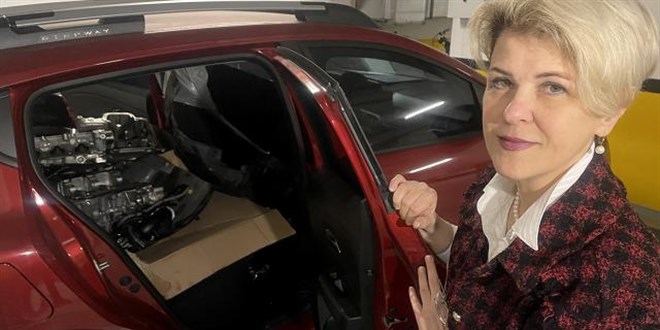 Servisten motoru arka koltukta teslim edilen araç için mahkeme karar verecek