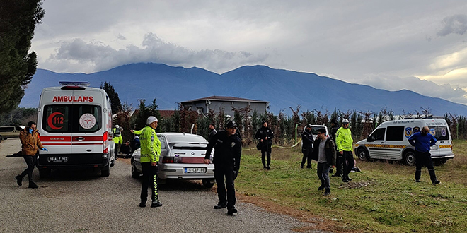 Polis memuru, annesi, iki aabeyi ve yengesini ldrd